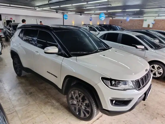JEEP COMPASS 2.0 16V DIESEL LIMITED 4X4 AUTOMÁTICO JEEP COMPASS 2.0 16V DIESEL LIMITED 4X4 AUTOMÁTICO