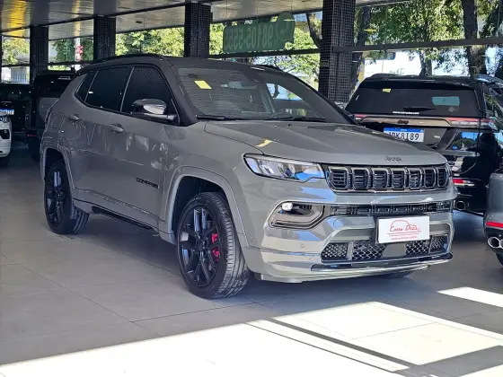 JEEP COMPASS 2.0 HURRICANE 4 TURBO GASOLINA BLACKHAWK AT9 JEEP COMPASS 2.0 HURRICANE 4 TURBO GASOLINA BLACKHAWK AT9
