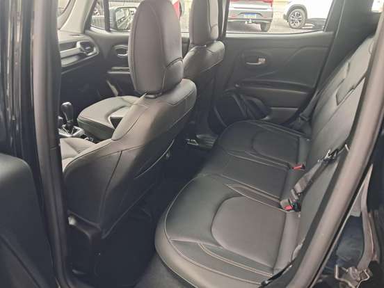 JEEP-RENEGADE-2024