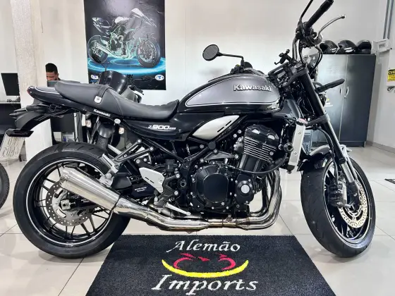 KAWASAKI Z900RS 