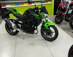 KAWASAKI Z400 KAWASAKI Z400