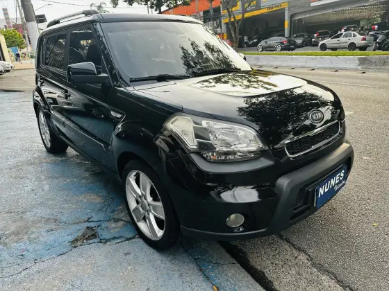 KIA SOUL 1.6 EX 16V FLEX 4P AUTOMÁTICO KIA SOUL 1.6 EX 16V FLEX 4P AUTOMÁTICO