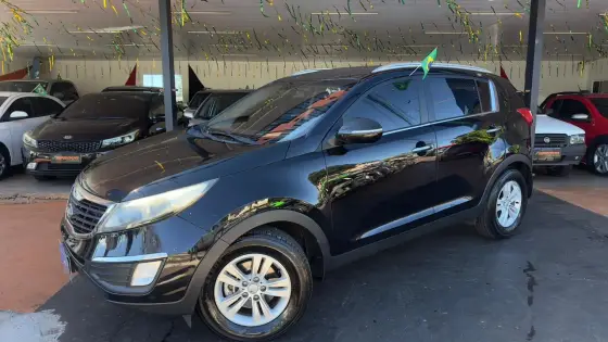KIA SPORTAGE 2.0 EX 4X2 16V FLEX 4P AUTOMÁTICO KIA SPORTAGE 2.0 EX 4X2 16V FLEX 4P AUTOMÁTICO