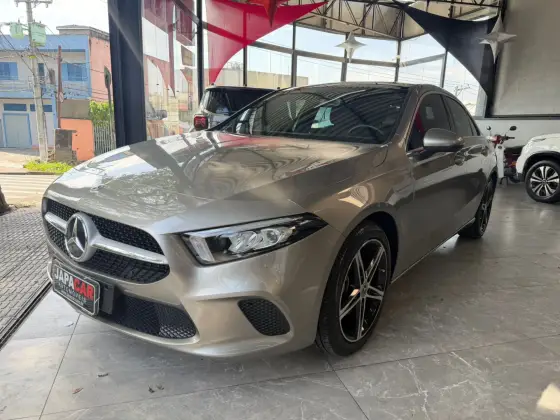 MERCEDES-BENZ A 200 1.3 CGI GASOLINA 7G-DCT MERCEDES-BENZ A 200 1.3 CGI GASOLINA 7G-DCT
