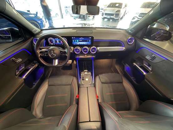 MERCEDES-BENZ-GLB 220-2.0 MHEV AMG LINE 4MATIC 8G-DCT MERCEDES-BENZ-GLB 220-2024