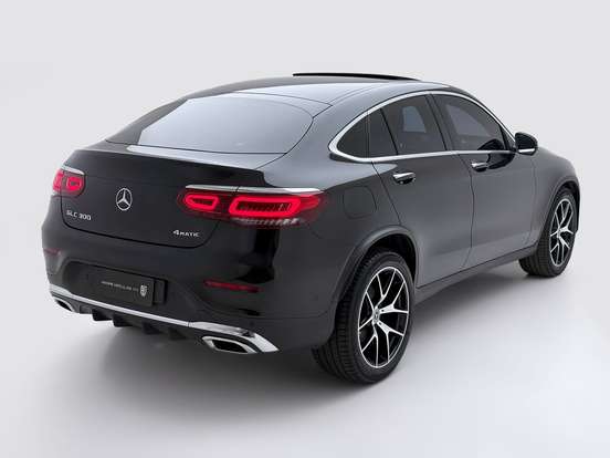 MERCEDES-BENZ-GLC 300-2023