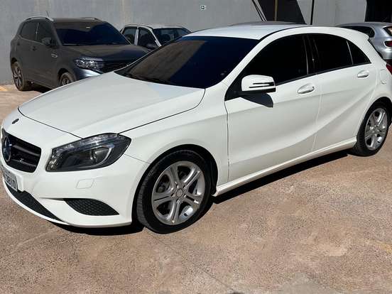 MERCEDES-BENZ-A 200-1.6 TURBO 16V GASOLINA 4P AUTOMÁTICO MERCEDES-BENZ-A 200-2015