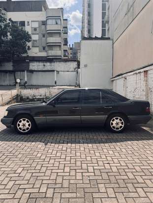 MERCEDES-BENZ-E 320-1995