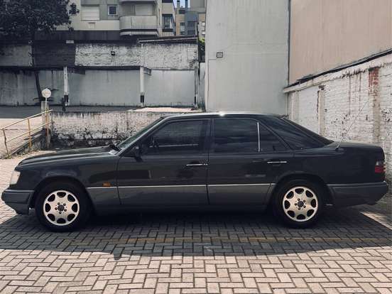 MERCEDES-BENZ-E 320-3.2 CLASSIC GASOLINA 4P AUTOMÁTICO MERCEDES-BENZ-E 320-1995
