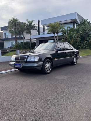 MERCEDES-BENZ-E 320-1995