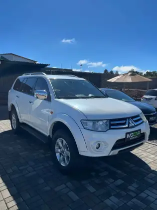 MITSUBISHI PAJERO 3.2 4X4 16V TURBO INTERCOOLER DIESEL 4P AUTOMÁTICO