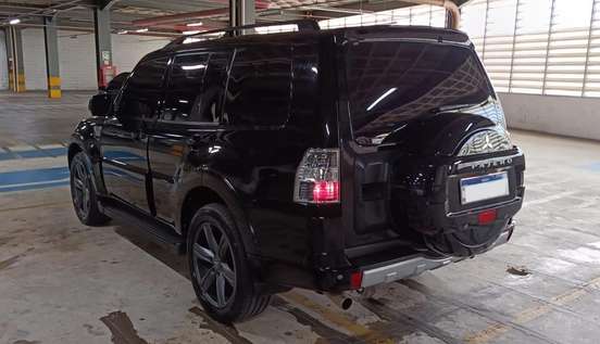 MITSUBISHI-PAJERO FULL-2014