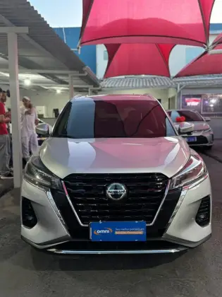 NISSAN KICKS 1.6 16V FLEXSTART EXCLUSIVE XTRONIC NISSAN KICKS 1.6 16V FLEXSTART EXCLUSIVE XTRONIC