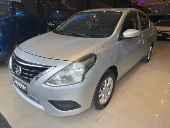 NISSAN VERSA 1.0 12V FLEX S 4P MANUAL NISSAN VERSA 1.0 12V FLEX S 4P MANUAL
