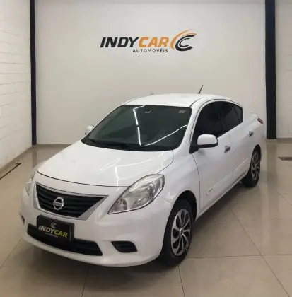 NISSAN VERSA 1.6 16V FLEX SV 4P MANUAL NISSAN VERSA 1.6 16V FLEX SV 4P MANUAL