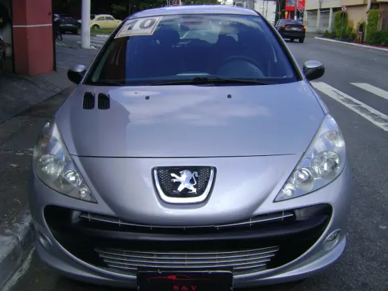 PEUGEOT 207 1.6 XS 16V FLEX 4P AUTOMÁTICO PEUGEOT 207 1.6 XS 16V FLEX 4P AUTOMÁTICO