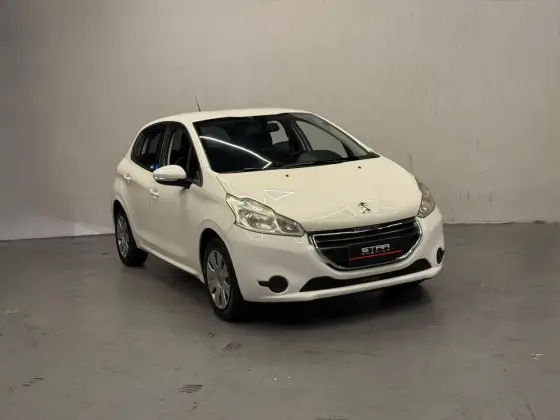 PEUGEOT 208 1.5 ACTIVE 8V FLEX 4P MANUAL PEUGEOT 208 1.5 ACTIVE 8V FLEX 4P MANUAL