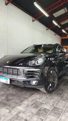 PORSCHE MACAN 2.0 16V GASOLINA 4P AUTOMÁTICO PORSCHE MACAN 2.0 16V GASOLINA 4P AUTOMÁTICO