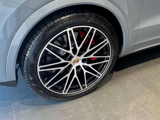 PORSCHE-CAYENNE-3.0 V6 S E-HYBRID COUPÉ AWD TIPTRONIC S PORSCHE-CAYENNE-2024