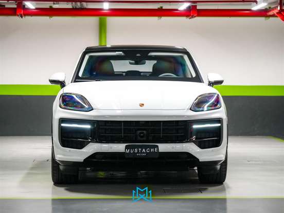 PORSCHE-CAYENNE-2025