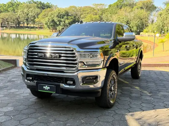 RAM 3500 6.7 I6 TURBO DIESEL LIMITED LONGHORN CD 4X4 AUTOMÁTICO RAM 3500 6.7 I6 TURBO DIESEL LIMITED LONGHORN CD 4X4 AUTOMÁTICO