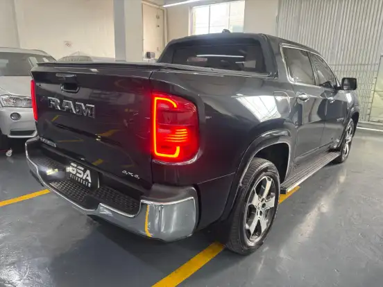 RAM-RAMPAGE-2.0 TURBO DIESEL LARAMIE 4X4 AUTOMÁTICO RAM-RAMPAGE-2023