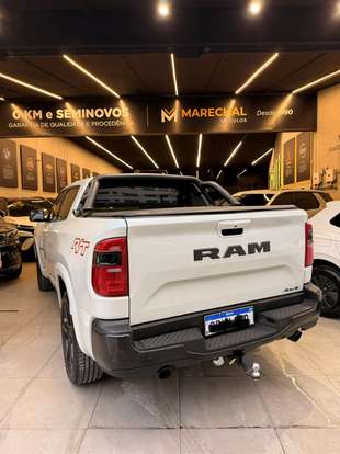RAM-RAMPAGE-2.0 HURRICANE 4 TURBO GASOLINA R/T 4X4 AUTOMÁTICO RAM-RAMPAGE-2024