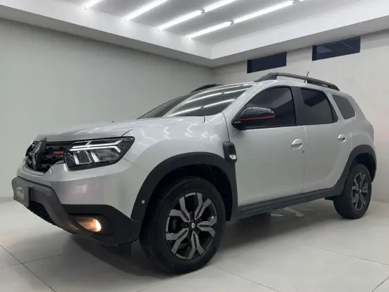 RENAULT DUSTER 1.3 TCE FLEX ICONIC PLUS X-TRONIC
