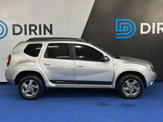 RENAULT-DUSTER-2015