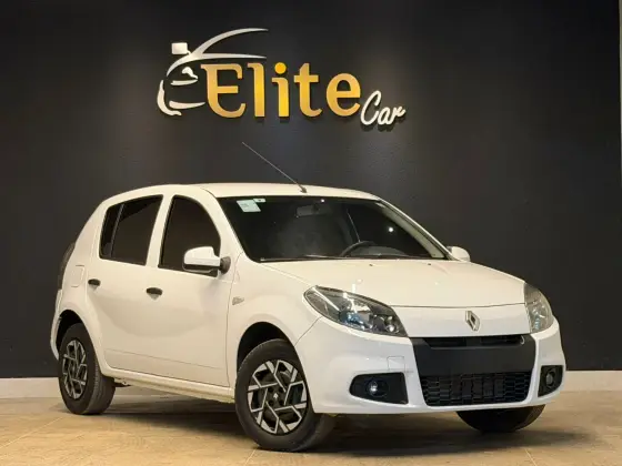 RENAULT SANDERO 1.0 EXPRESSION 16V FLEX 4P MANUAL RENAULT SANDERO 1.0 EXPRESSION 16V FLEX 4P MANUAL