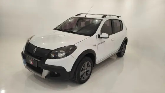 RENAULT SANDERO 1.6 STEPWAY 16V FLEX 4P AUTOMÁTICO RENAULT SANDERO 1.6 STEPWAY 16V FLEX 4P AUTOMÁTICO