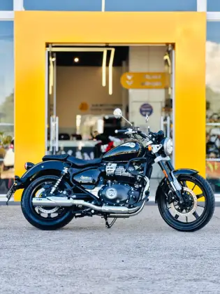 ROYAL ENFIELD METEOR 650 INTERSTELLAR ROYAL ENFIELD METEOR 650 INTERSTELLAR