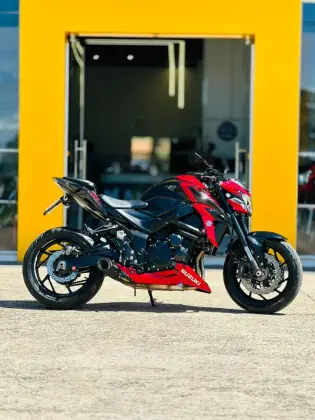 SUZUKI GSX-S750A 