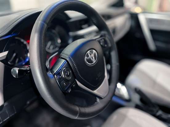 TOYOTA-COROLLA-2016