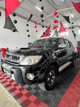 TOYOTA HILUX 3.0 SRV 4X4 CD 16V TURBO INTERCOOLER DIESEL 4P MANUAL TOYOTA HILUX 3.0 SRV 4X4 CD 16V TURBO INTERCOOLER DIESEL 4P MANUAL