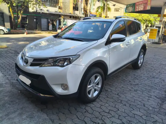 TOYOTA RAV4 2.0 4X4 16V GASOLINA 4P AUTOMÁTICO TOYOTA RAV4 2.0 4X4 16V GASOLINA 4P AUTOMÁTICO