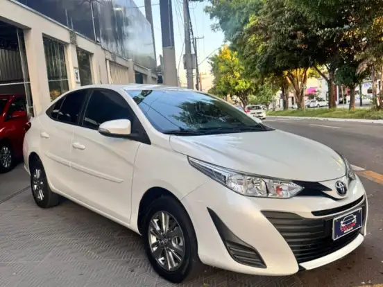 TOYOTA-YARIS-1.5 16V FLEX SEDAN XL PLUS CONNECT MULTIDRIVE TOYOTA-YARIS-2021