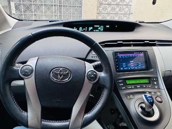 TOYOTA-PRIUS-1.8 16V HÍBRIDO 4P AUTOMÁTICO TOYOTA-PRIUS-2012