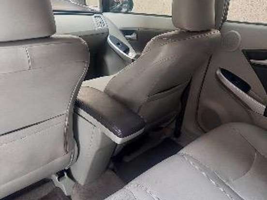 TOYOTA-PRIUS-1.8 16V HÍBRIDO 4P AUTOMÁTICO TOYOTA-PRIUS-2012