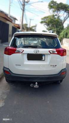 TOYOTA-RAV4-2014