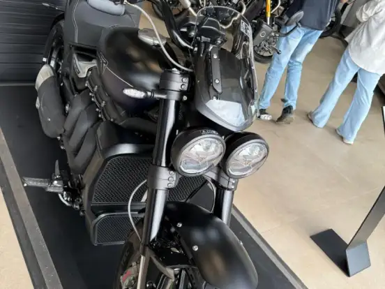 TRIUMPH-ROCKET III GT TRIUMPH-ROCKET III GT-2025