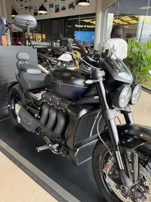TRIUMPH-ROCKET III GT-2025