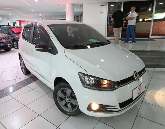 VOLKSWAGEN FOX 1.6 MSI TOTAL FLEX CONNECT 4P MANUAL