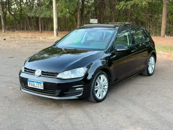 VOLKSWAGEN GOLF 1.4 TSI HIGHLINE 16V GASOLINA 4P AUTOMÁTICO VOLKSWAGEN GOLF 1.4 TSI HIGHLINE 16V GASOLINA 4P AUTOMÁTICO