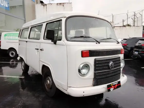 VOLKSWAGEN KOMBI 1.4 MI STD 8V FLEX 4P MANUAL VOLKSWAGEN KOMBI 1.4 MI STD 8V FLEX 4P MANUAL