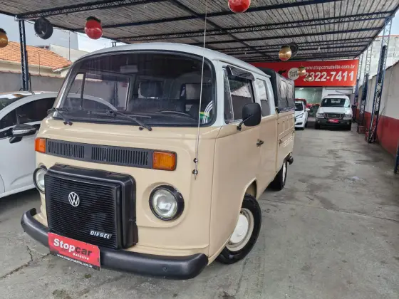 VOLKSWAGEN KOMBI 1.6 FURGÃO 8V DIESEL 3P MANUAL VOLKSWAGEN KOMBI 1.6 FURGÃO 8V DIESEL 3P MANUAL