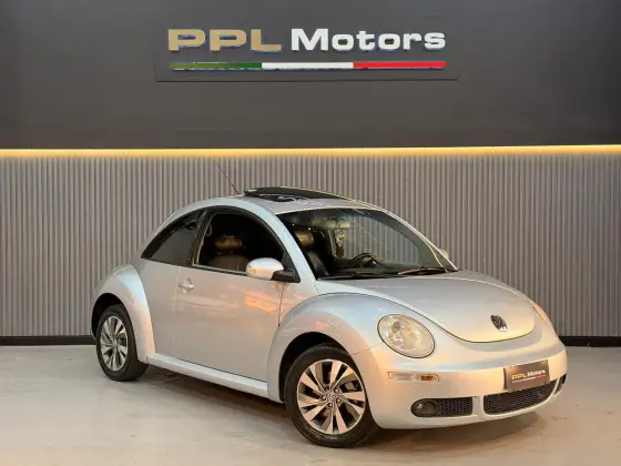 VOLKSWAGEN NEW BEETLE 2.0 MI 8V GASOLINA 2P AUTOMÁTICO VOLKSWAGEN NEW BEETLE 2.0 MI 8V GASOLINA 2P AUTOMÁTICO