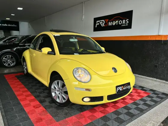 VOLKSWAGEN NEW BEETLE 2.0 MI 8V GASOLINA 2P MANUAL VOLKSWAGEN NEW BEETLE 2.0 MI 8V GASOLINA 2P MANUAL