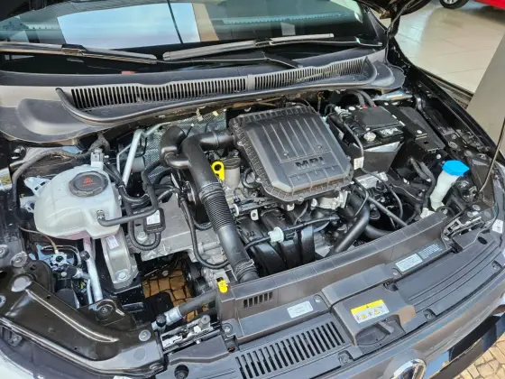 /en/city/cate-car-used-car/volkswagen-polo-2025-1-0-mpi-track-manual-48957922002208768/-17