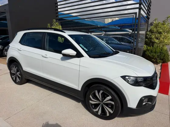 VOLKSWAGEN T-CROSS 1.0 200 TSI TOTAL FLEX AUTOMÁTICO